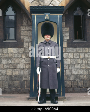 Garde côtière canadienne et de garde au Palais de Buckingham à Londres, Angleterre Banque D'Images