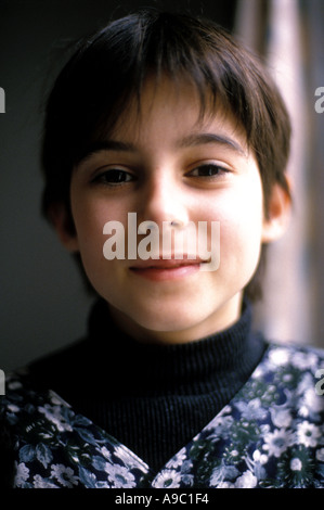 Portrait de jeune fille de 11 ans. Banque D'Images