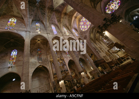 Intérieur de la Seu la cathédrale de Palma de Mallorca Banque D'Images