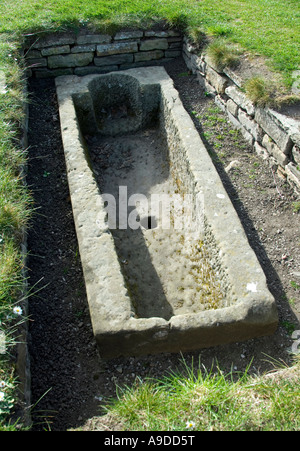 Cercueil de pierre dans la cathédrale de St Andrews Scotland UK Banque D'Images