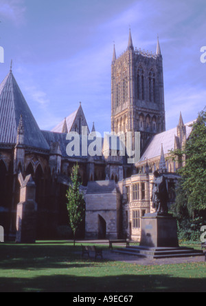 Sir Alfred Lord Tennyson Cathédrale de Lincoln UK Banque D'Images