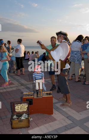 Mallory Square - célébrations Coucher de Key West - Floride - USA Banque D'Images