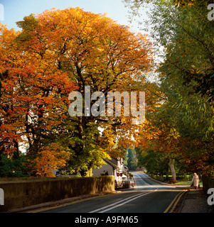 Cheshire village Prestbury en automne Banque D'Images