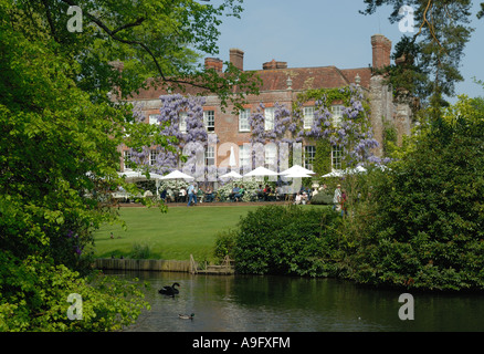 Pashley Manor House and Gardens, East Sussex. Banque D'Images