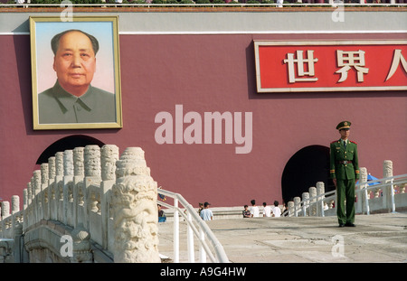 La Chine, Beijing. Porte de la paix céleste sur la place Tiananmen Banque D'Images