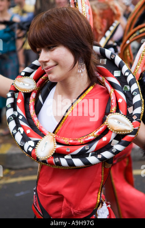 Carnaval costumé dancer in London Banque D'Images