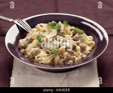 Tagliatelle aux champignons Banque D'Images