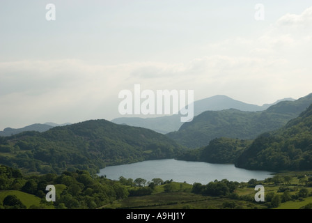 Llyn Gwynant, Nantgwynant, Parc National de Snowdonia, Pays de Galles. Banque D'Images