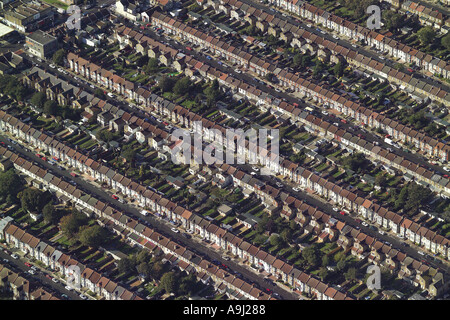 Vue aérienne de l'habitation mitoyenne avec jardin à Ilford, Essex Banque D'Images