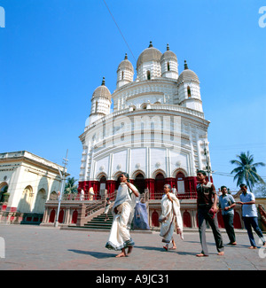 Kolkata Inde á Dakshineshwar Kali Temple hindou moderne vêtements traditionnels Banque D'Images