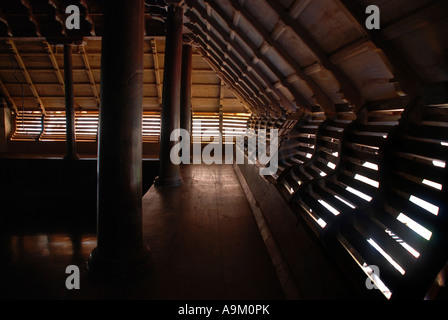 Fenêtre en bois padmanabhapuram palace mantrasala en bois Liste Kerala Banque D'Images