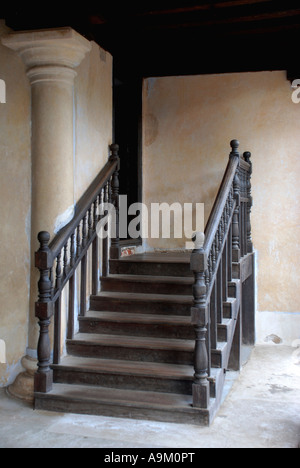 Dans stpes en bois en bois padmanabhapuram palace Kerala Liste Banque D'Images