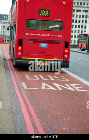 voie de bus Banque D'Images