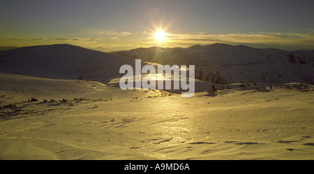 Paysage d'hiver dans les montagnes Banque D'Images