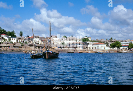 La vieille ville et du port de Lamu au Kenya. Banque D'Images