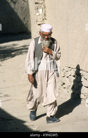 L'Afghanistan, Kaboul, l'homme dans les rues de la ville Banque D'Images