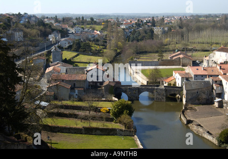 Quartier Saint Paul, Parthenay, France Banque D'Images