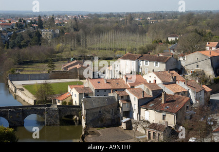 Quartier Saint Paul, Parthenay, France Banque D'Images