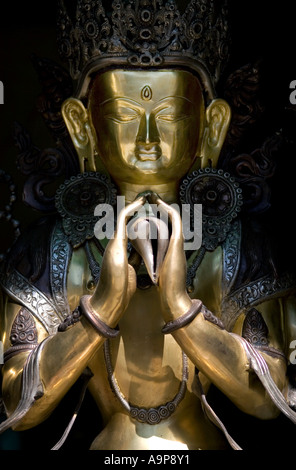 Statue de la déité Tibétaine en laiton. L'Inde Banque D'Images