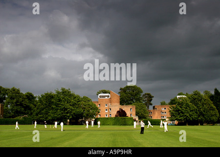 Le Cricket à la Charterhouse school, Angleterre Banque D'Images