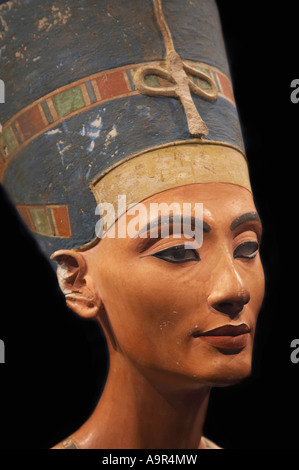 Buste de Néfertiti Altes Museum de Berlin, Allemagne Banque D'Images