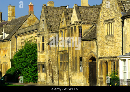 William Grevel's House (c.1320) dans la rue principale de la ville de Cotswold, Chipping Campden Gloucestershire Banque D'Images