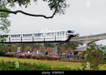 Service de transport Monorail au Centre Epcot à Walt Disney World Orlando Floride FL le parc à thème Banque D'Images