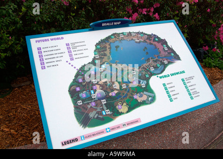 La carte Les indications en braille au Centre Epcot à Walt Disney World Orlando Floride FL le parc à thème Banque D'Images