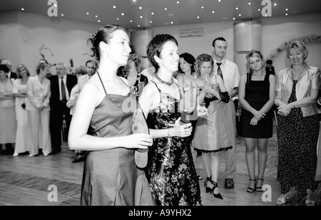 Pologne, Lodz, vous pourrez jouer à la fête de mariage (B&W) Banque D'Images