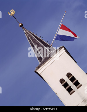 La mise en berne du drapeau au Néerlandais Banque D'Images