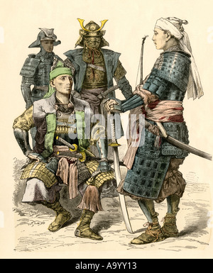 Les guerriers samouraïs japonais en armure complète. Impression couleur à la main Banque D'Images