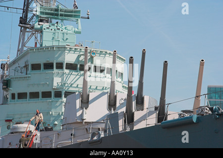 Le HMS Belfast ancien navire de guerre de la Marine royale britannique à Londres Banque D'Images