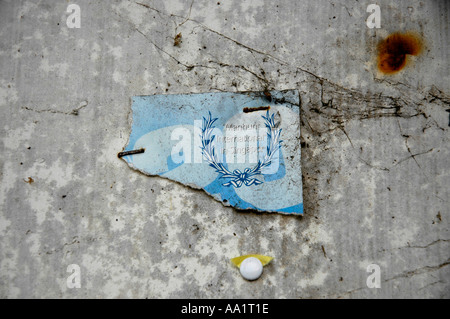 Abgerissene plakate arraché des affiches Banque D'Images