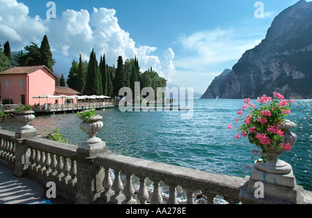 Lac, Riva del Garda, Lac de Garde, Italie Banque D'Images