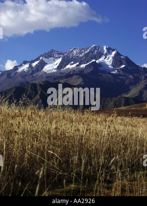 Une montagne des Andes, vallée de l'Urubamba, la Vallée Sacrée, Pérou Banque D'Images