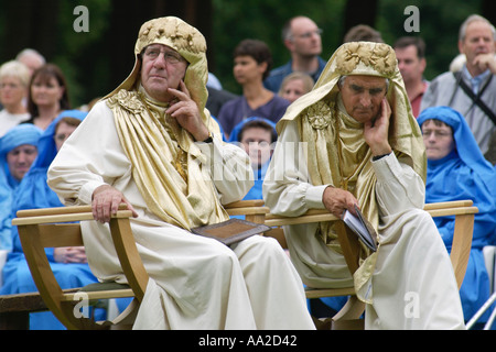 Ancien Archdruids du Gorsedd des bardes à la National Eisteddfod du Pays de Galles à Newport Gwent South Wales UK Banque D'Images