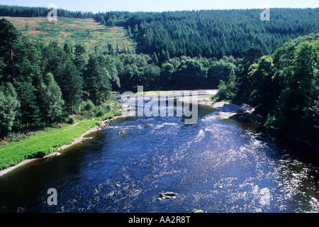 Rivière Spey, Carron, Aberlour, région de Grampian, Strathspey, Speyside, Ecosse, UK, paysage, Voyage, tourisme rivières écossais Banque D'Images