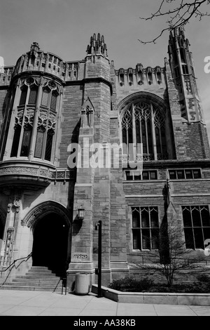 L'université de Yale Law School détail architectural en noir et blanc Banque D'Images