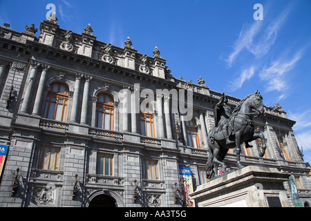 Museo Nacional de Arte, Musée National d'art, et El Caballito Carlos IV sculpture, Plaza Manuel Tolsa, Mexico, Mexique Banque D'Images