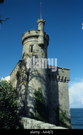 Château fortifié maintenant converti à l'hotel ou au parador Vigo en Espagne sur l'Atlantique sur la côte de Galice Banque D'Images