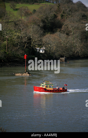 Dartmouth à Dittisham traversier sur la rivière Dart retourner à Dartmouth Devon England UK Banque D'Images