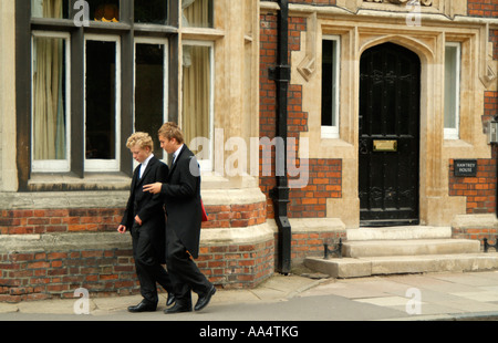 Eton College célèbre public school England UK Élèves Banque D'Images