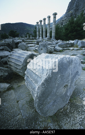 Temple d'Athéna Polias ville ionienne de Priène 35km au sud de Kusadasi, Turquie Banque D'Images