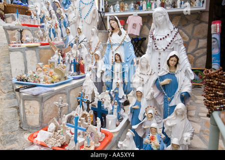 Souvenirs de Medjugorje où la Vierge Holly se marier a apeard plusieurs fois des messages de paix en Bosnie et Herzégovine Banque D'Images