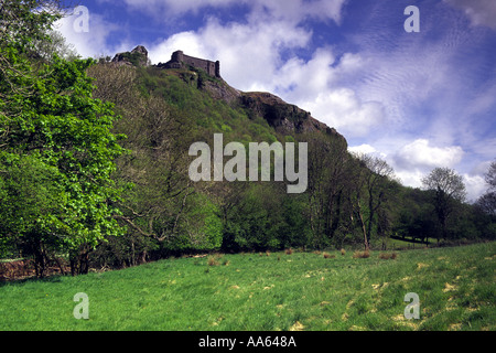 Carreg Cennen Castle Ridge vu du sud Banque D'Images