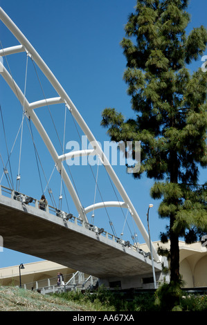 Passerelle au-dessus de College Boulevard à San Diego State University San Diego California USA Banque D'Images