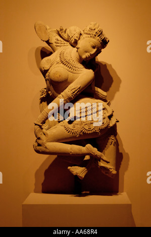 Danseuse céleste un Indien sculpture à l'Norton Simon Museum Pasadena California USA Banque D'Images
