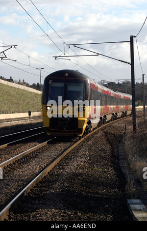 La station de train de banlieue près de Crossflatts Banque D'Images