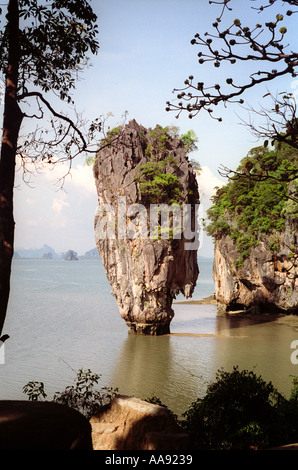 Ko Khao Phing Kan Island dans la province de Phang Nga en Thaïlande. près de Phuket AKA James Bond Island Banque D'Images