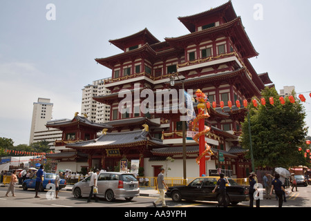 Outram Chinatown Singapour Nouveau Buddha Tooth Relic Temple and Museum sur South Bridge Road décoré pour le Festival Vesak Banque D'Images